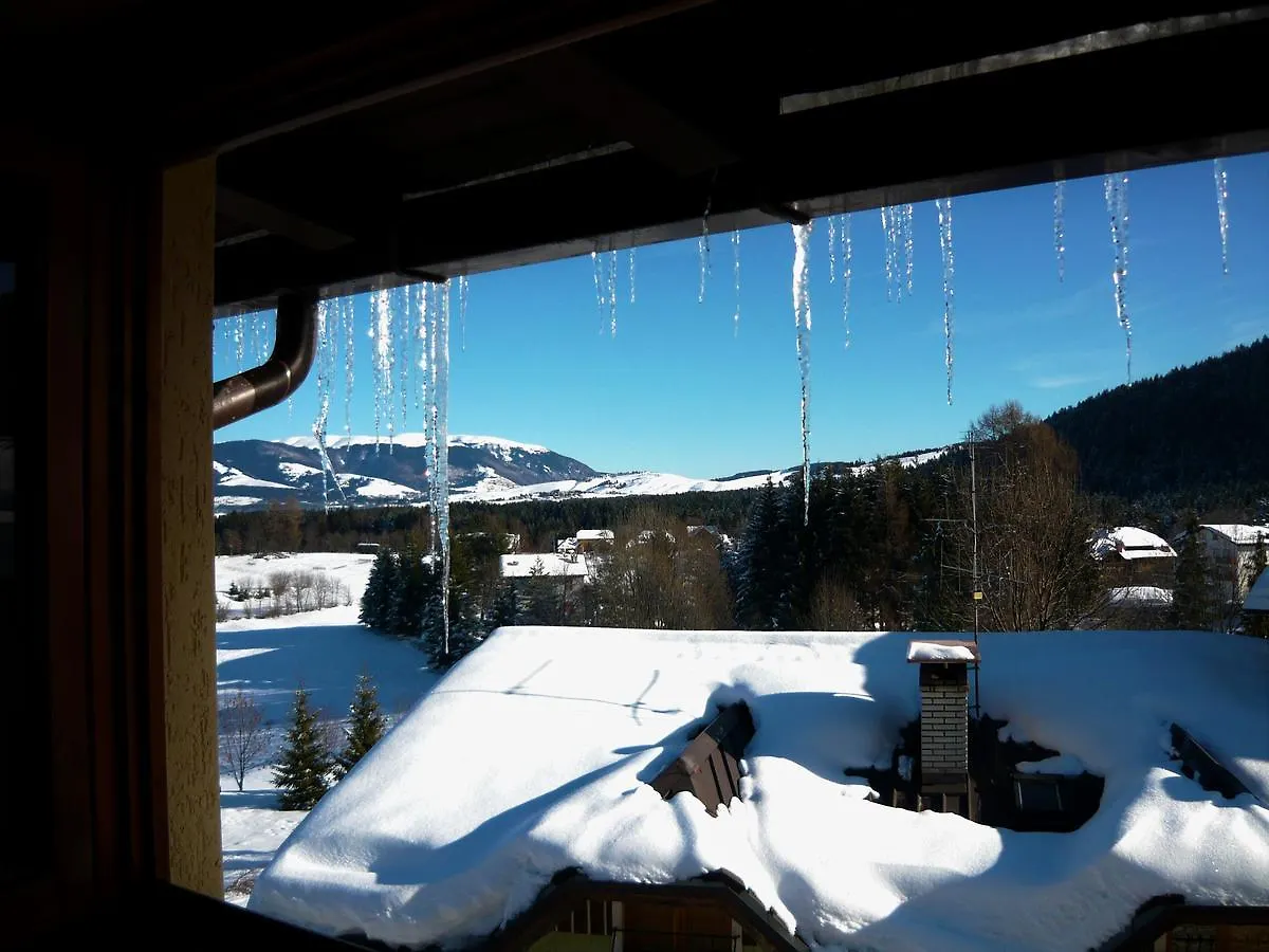 Hotel Belvedere Roana 3*,