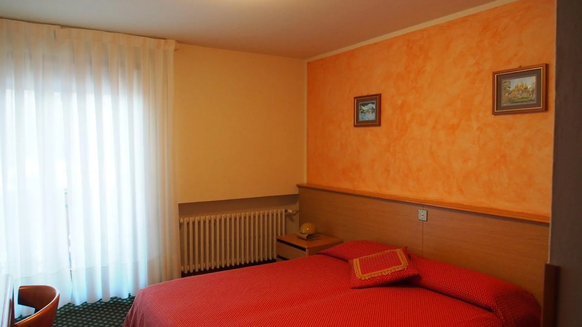 Hotel Belvedere contacts